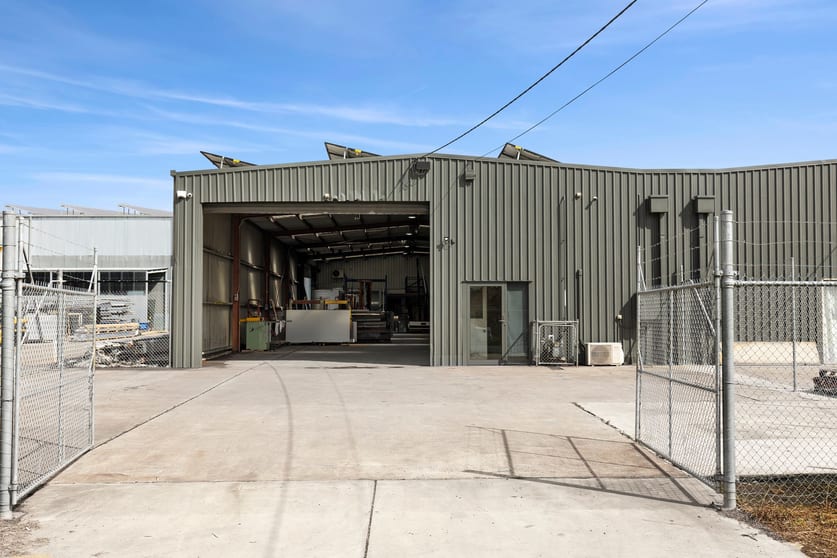Click to view all images 73 Roseneath Street North Geelong VIC 3215 - Image 1