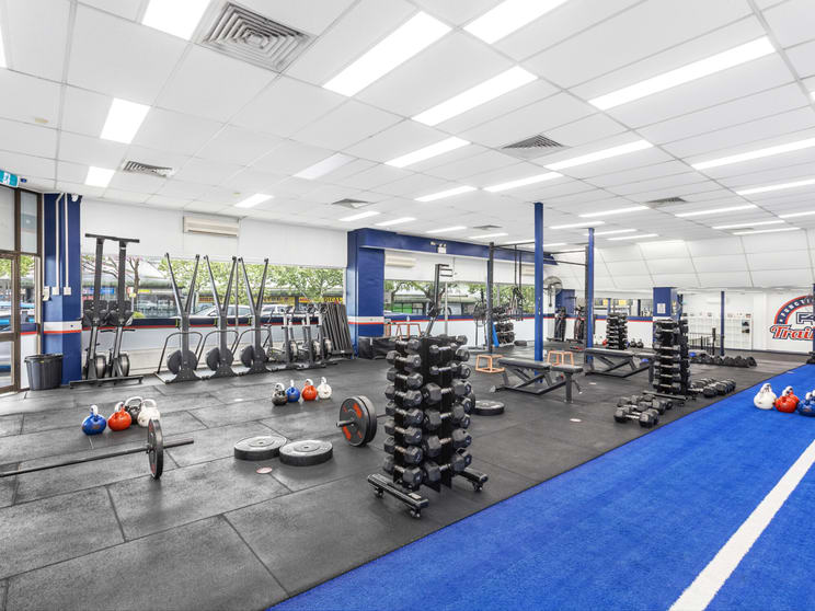 Click to view all images 251C Queen Street St Marys NSW 2760 - Image 2