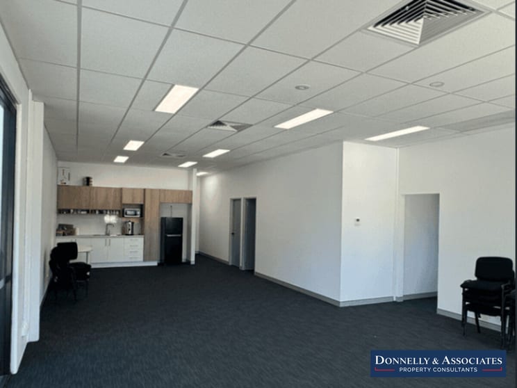 Unit 1/16-20 Prospect Place Park Ridge QLD 4125 - Image 3