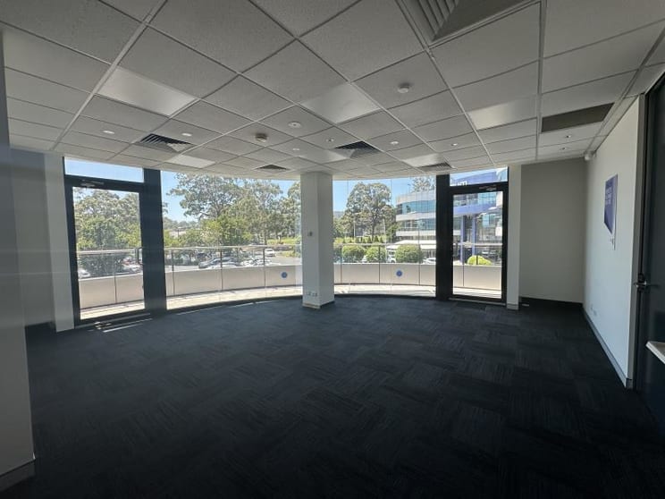 Click to view all images Level 1 Suite 5-7/2 Ilya Avenue Erina NSW 2250 - Image 2