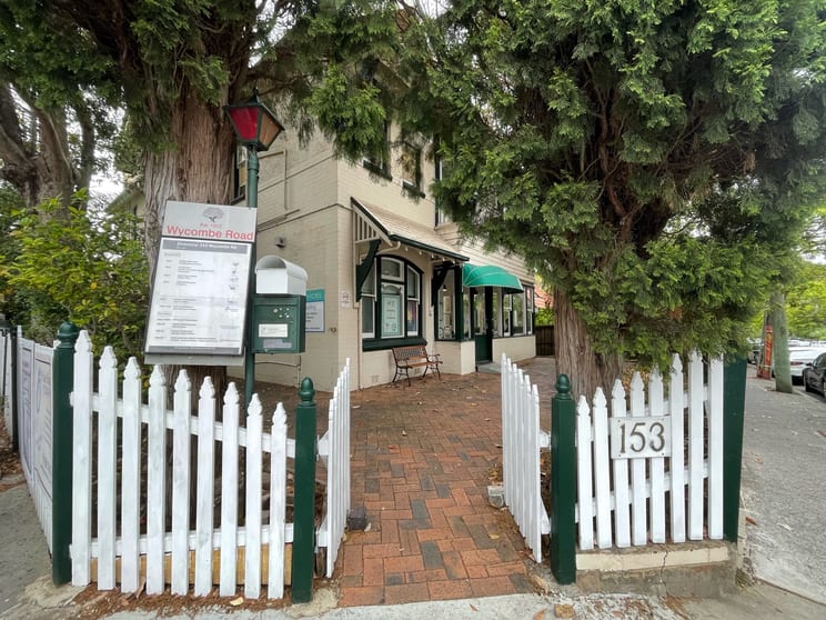 Click to view all images Suite 5/153 Wycombe Road Neutral Bay NSW 2089 - Image 3