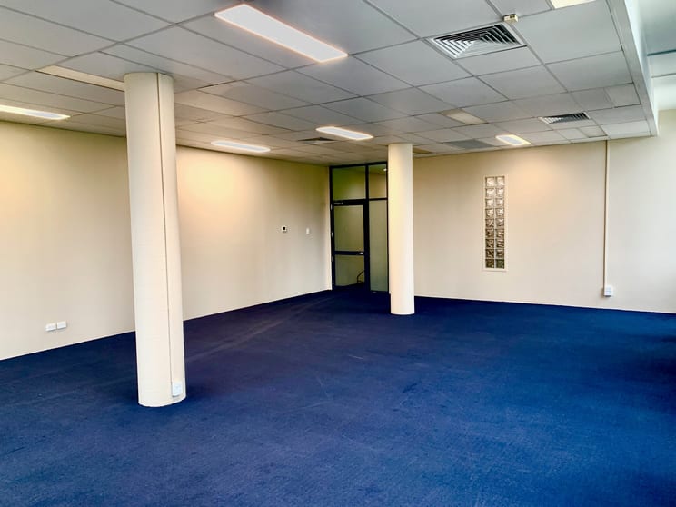Click to view all images 60 Nerang Street Nerang QLD 4211 - Image 3