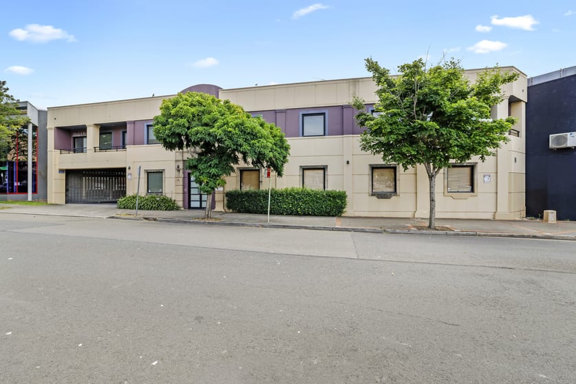 Click to view all images 2/3-5 Norfolk Street Liverpool NSW 2170 - Image 1