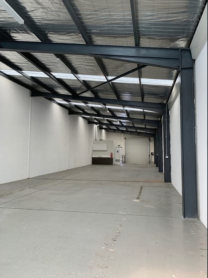 Click to view all images 7 Wanrua Cheltenham VIC 3192 - Image 3