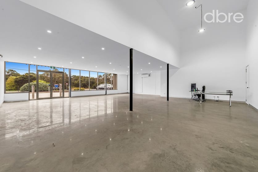 Click to view all images 2/310-312 Governor Road Braeside VIC 3195 - Image 2