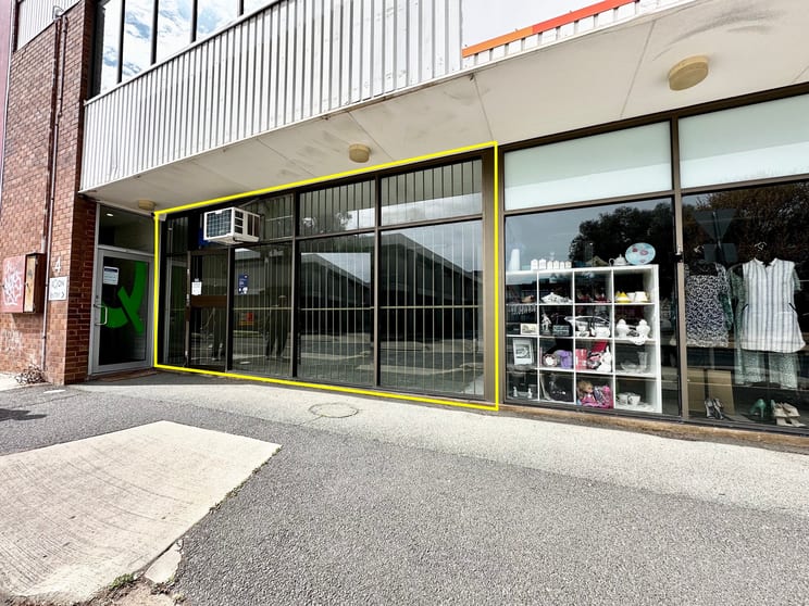Click to view all images 41 Colbee Court Phillip ACT 2606 - Image 1