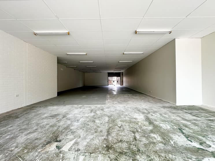 Click to view all images 41 Colbee Court Phillip ACT 2606 - Image 2