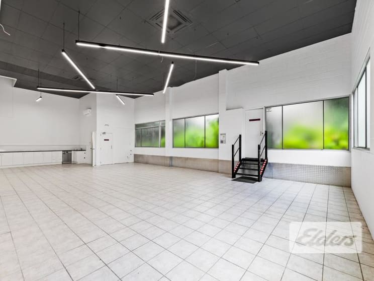 Click to view all images 170 Main Street Kangaroo Point QLD 4169 - Image 3