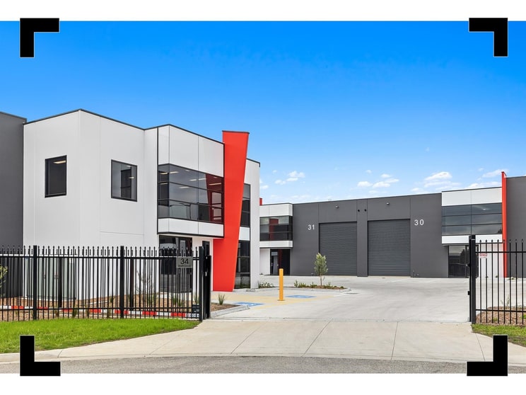 Click to view all images 30 & 31/34 Brett Drive Carrum Downs VIC 3201 - Image 1