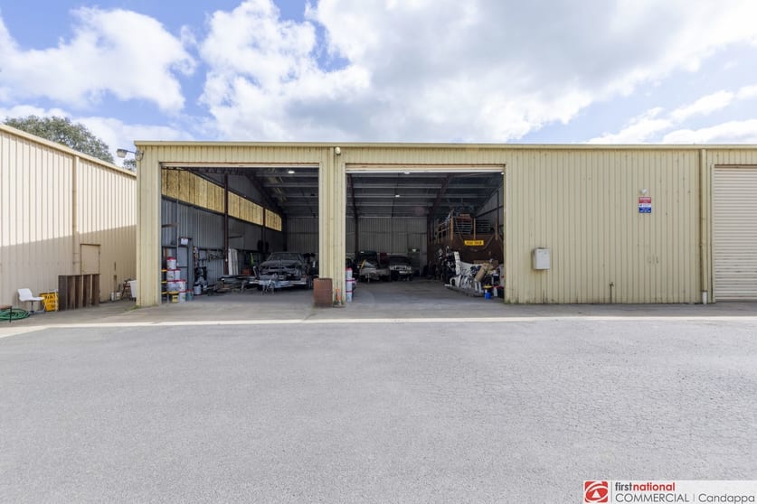 Click to view all images 2/65 Roberts Court Drouin VIC 3818 - Image 1