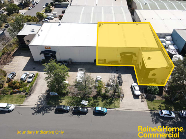 Unit 2/4 Reaghs Farm Road Minto NSW 2566 - Image 1