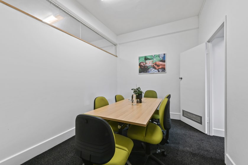 Level 3 Suite 2/68-72 St John Street Launceston TAS 7250 - Image 2