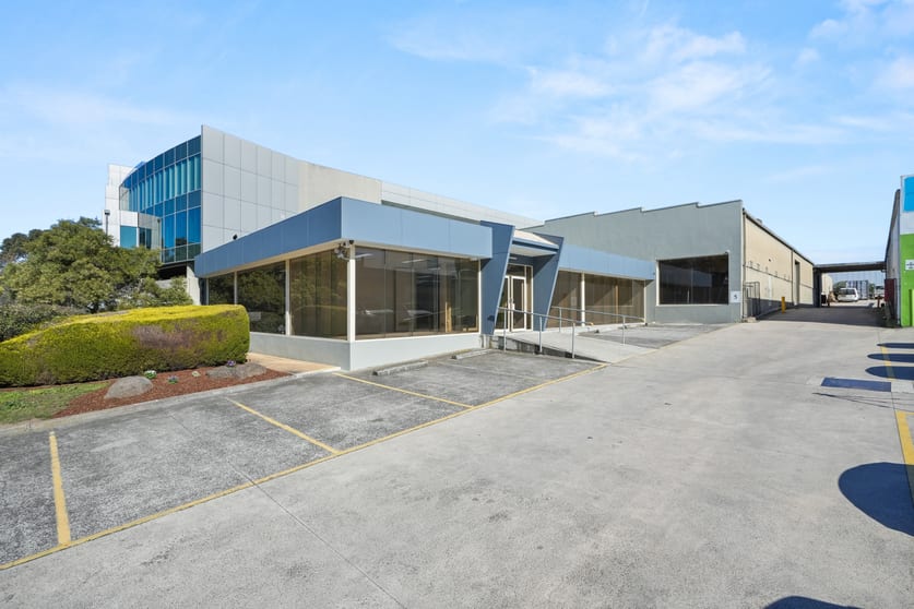Click to view all images 797 Springvale Road Mulgrave VIC 3170 - Image 1