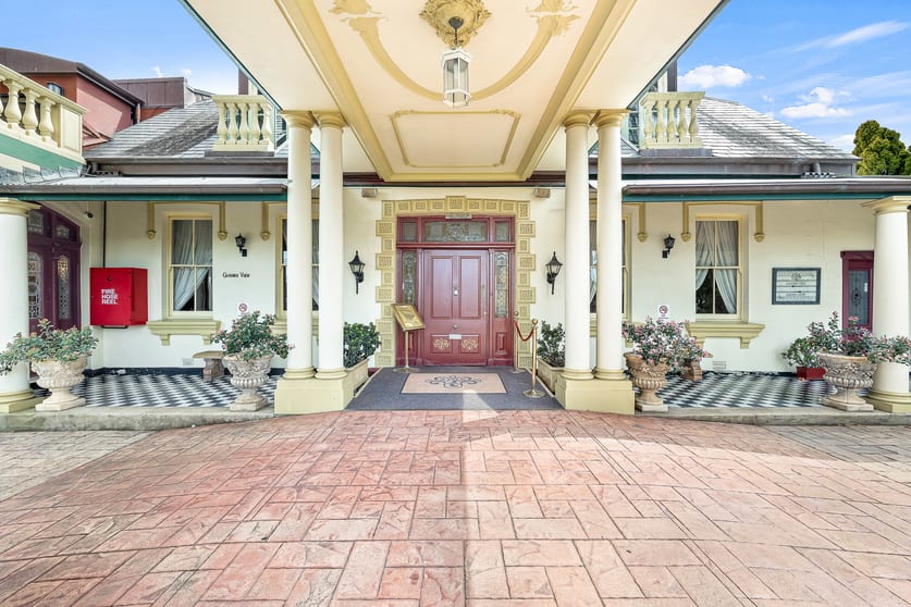 Click to view all images 764 Forest Road Peakhurst NSW 2210 - Image 3