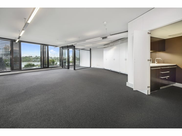 Click to view all images 3.08/55 Miller Street Pyrmont NSW 2009 - Image 2