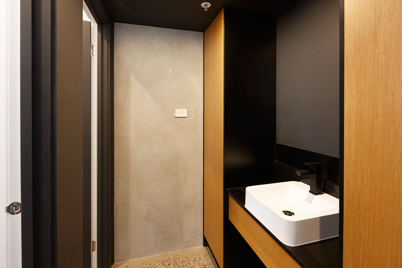 Click to view all images 4/41 Lygon Street Brunswick East VIC 3057 - Image 3