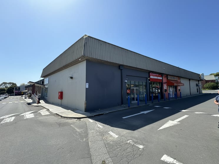 Click to view all images 30F/79-109 Manningham Road Bulleen VIC 3105 - Image 1