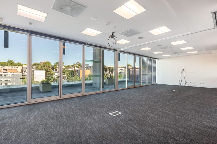 Click to view all images Whole Level 4, 10 Yarra Street South Yarra VIC 3141 - Image 2