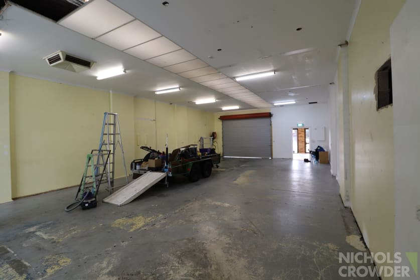 2/6 Virginia Street Mornington VIC 3931 - Image 2