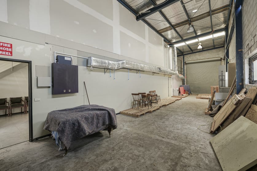Click to view all images 3/62 DeHavilland Road Mordialloc VIC 3195 - Image 2