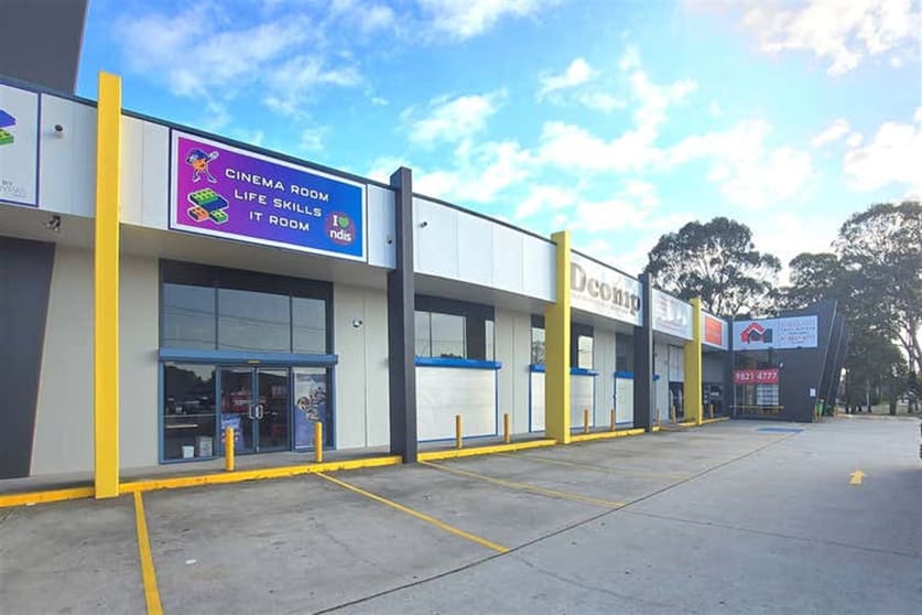 Click to view all images 605 Hume Highway Casula NSW 2170 - Image 2