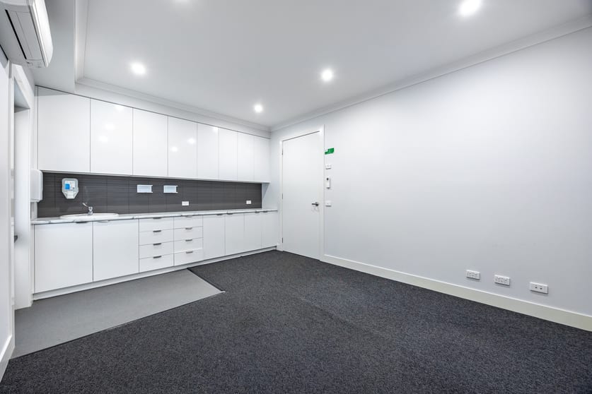 Click to view all images 93 Frankston-Flinders Road Frankston VIC 3199 - Image 3