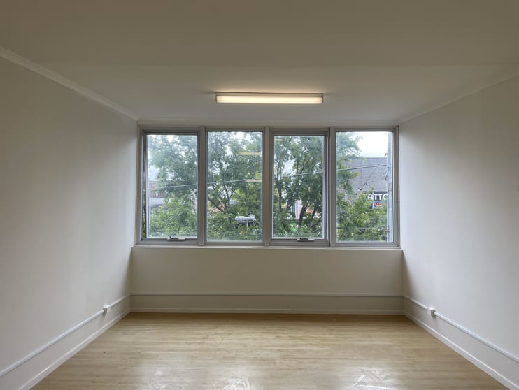Click to view all images 102/29a Leeds St Footscray VIC 3011 - Image 2