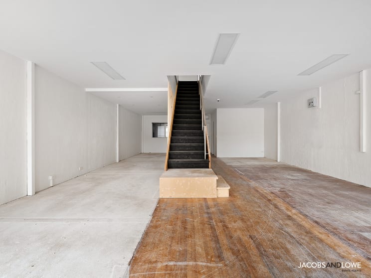Click to view all images 220 Main Street Mornington VIC 3931 - Image 3