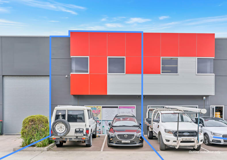 Click to view all images 18 Wurrook Circuit Caringbah NSW 2229 - Image 1