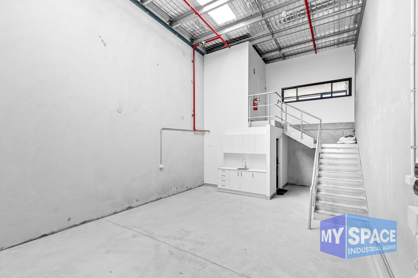 Click to view all images 126/2 The Crescent Kingsgrove NSW 2208 - Image 2