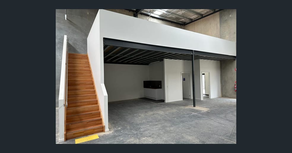 Click to view all images 3/18 Collins Road Melton VIC 3337 - Image 2