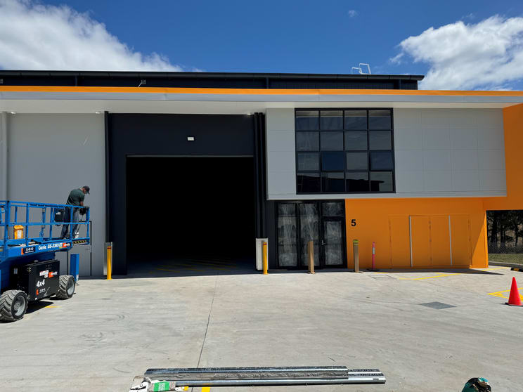 Click to view all images 5/29 -31 Indigo Loop Yallah NSW 2530 - Image 1