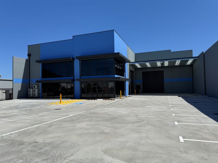 Click to view all images 9 Denninup Way Malaga WA 6090 - Image 1