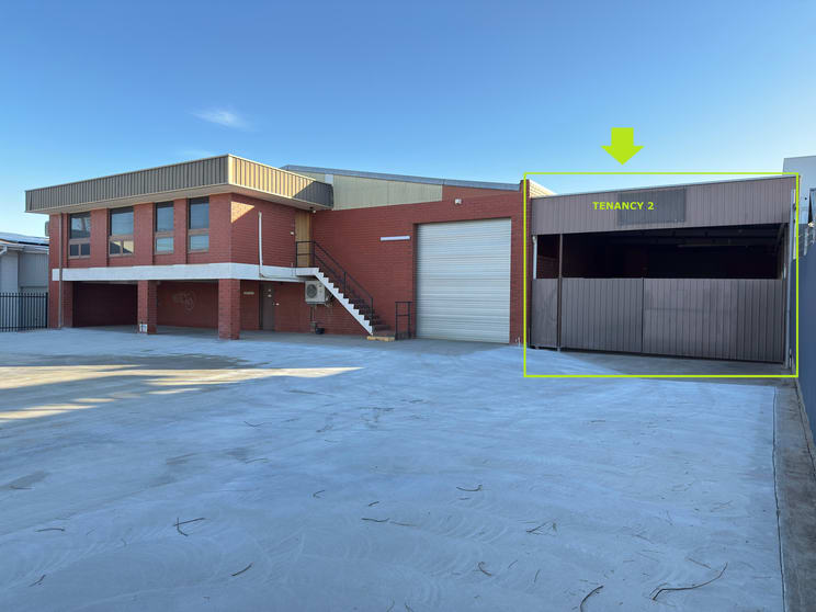 Click to view all images 2/10 Benjamin Street Newton SA 5074 - Image 1