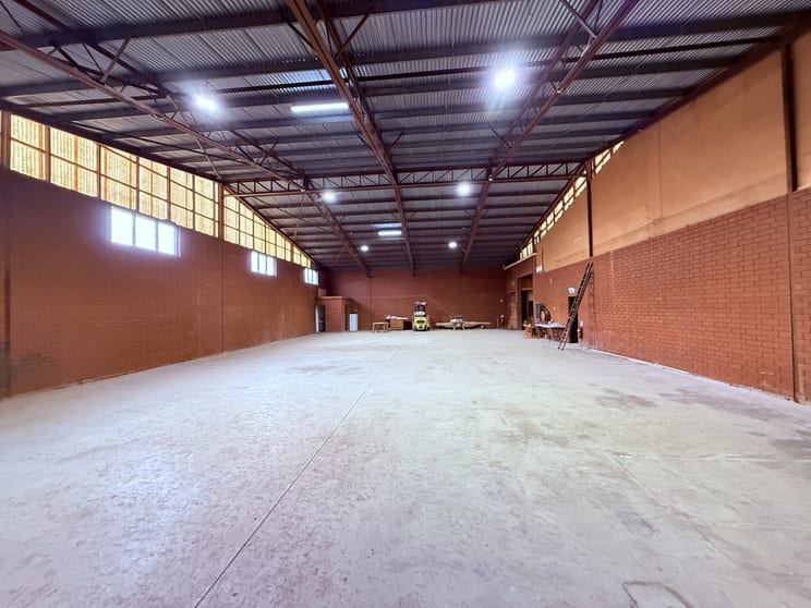 Click to view all images 2/10 Benjamin Street Newton SA 5074 - Image 3