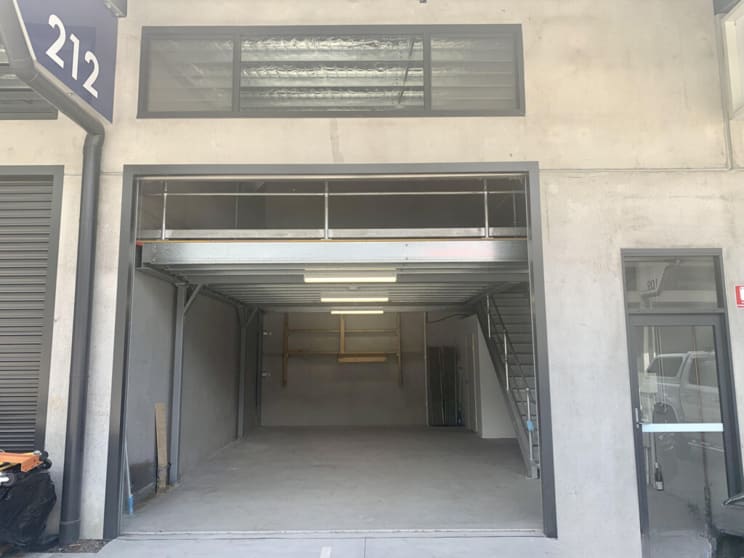 Click to view all images 212/882 Pacific Highway Lisarow NSW 2250 - Image 1