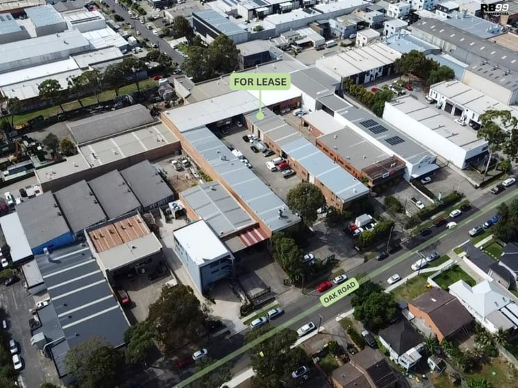 Click to view all images 4/64-66 Oak Road Kirrawee NSW 2232 - Image 1