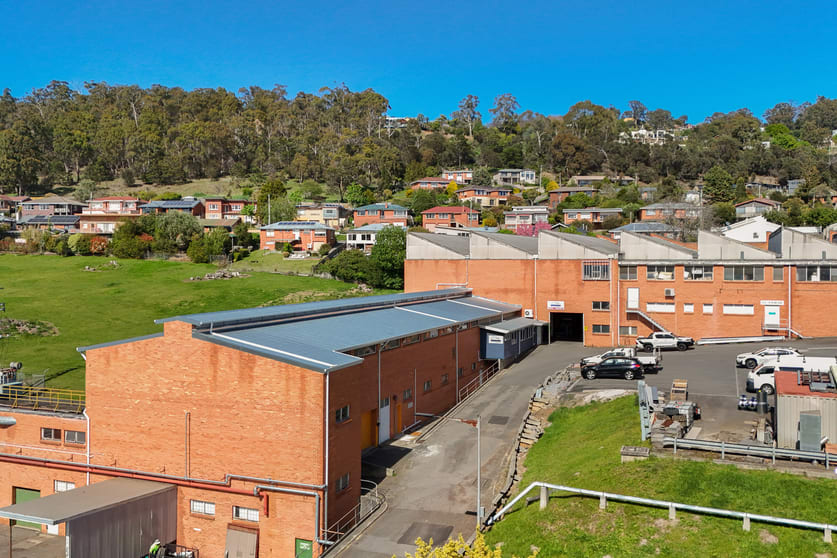 Click to view all images Tenancy 1/45 Thistle Street West South Launceston TAS 7249 - Image 1