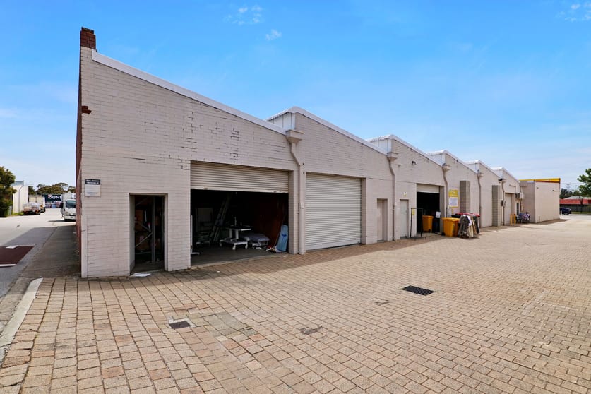 Click to view all images 7/147 High Road Willetton WA 6155 - Image 2
