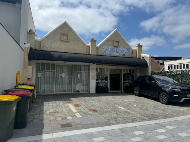 Click to view all images 4 Seddon Street Subiaco WA 6008 - Image 1