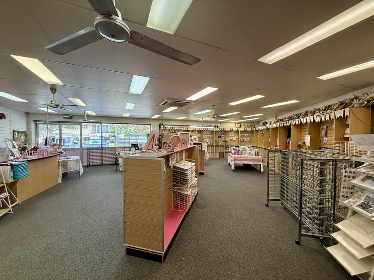 Click to view all images 3/16 Beverley Avenue Rochedale South QLD 4123 - Image 2
