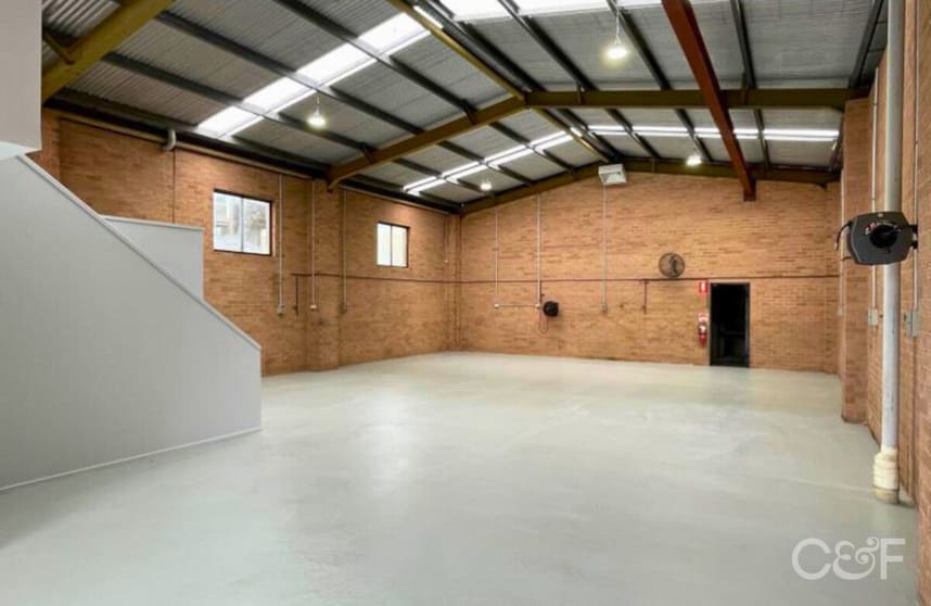 Click to view all images 21 Kirrawee Road Gosford NSW 2250 - Image 1