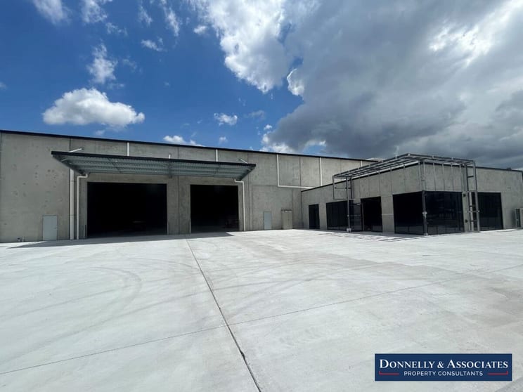 Click to view all images 44 - 48 Quilton Place Crestmead QLD 4132 - Image 3