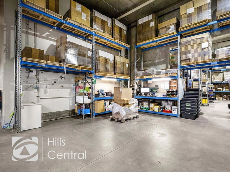 Click to view all images 29/276 New Line Road Dural NSW 2158 - Image 2