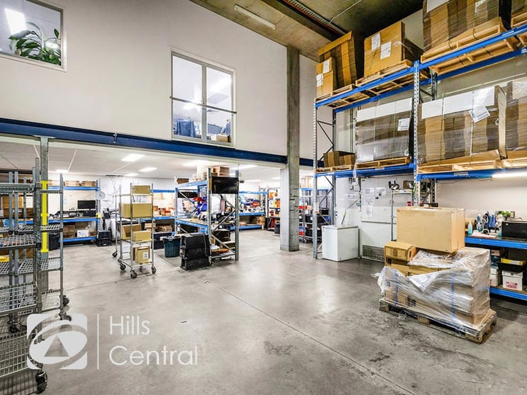 Click to view all images 29/276 New Line Road Dural NSW 2158 - Image 3