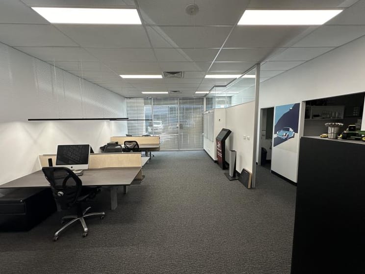 Click to view all images Ground Suite 121/121 - 87 Turner St Port Melbourne VIC 3207 - Image 2
