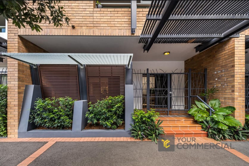 Click to view all images 2/33 Helen Street Teneriffe QLD 4005 - Image 2