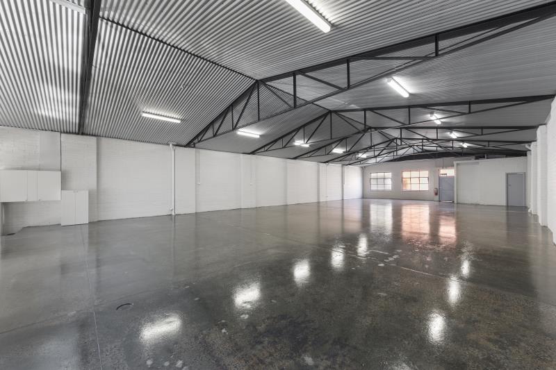 Click to view all images 48 Garden Street South Yarra VIC 3141 - Image 3