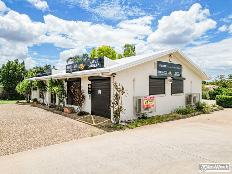 Click to view all images Shop 2/4 Middle Road Gracemere QLD 4702 - Image 1