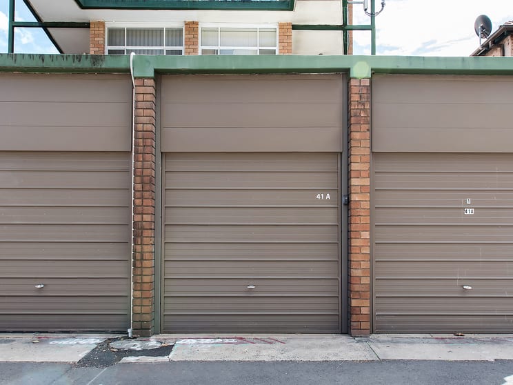 Click to view all images Garage 3/41a Anzac Parade Kensington NSW 2033 - Image 1